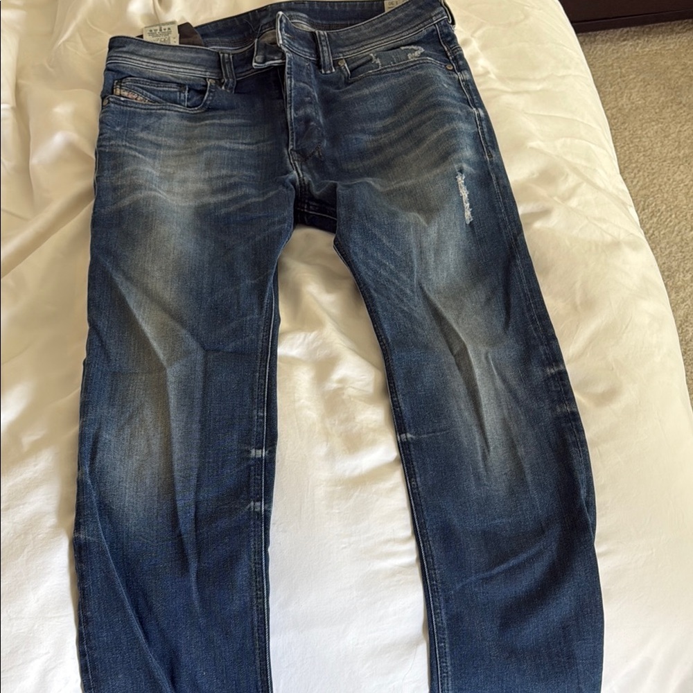 Diesel Men's Blue Jeans - Size 32